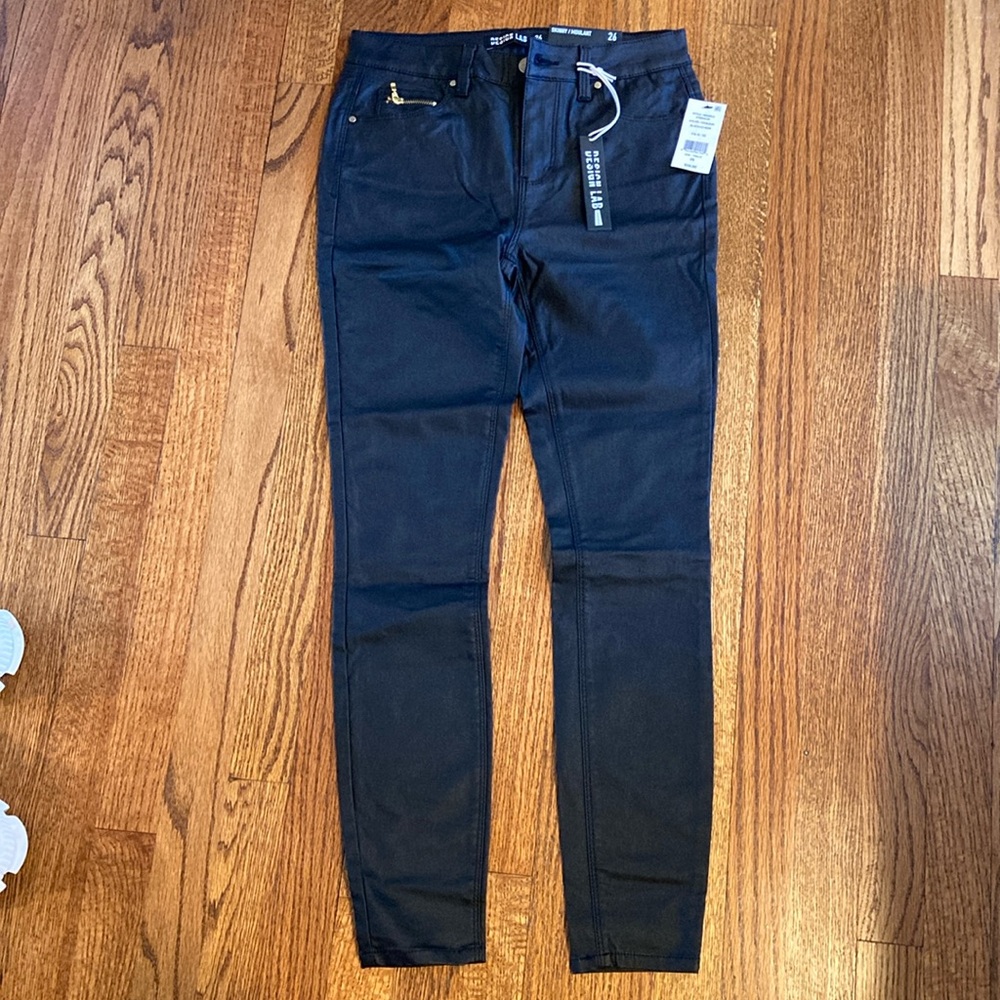 Design Lab size 26 black jeans. NWT